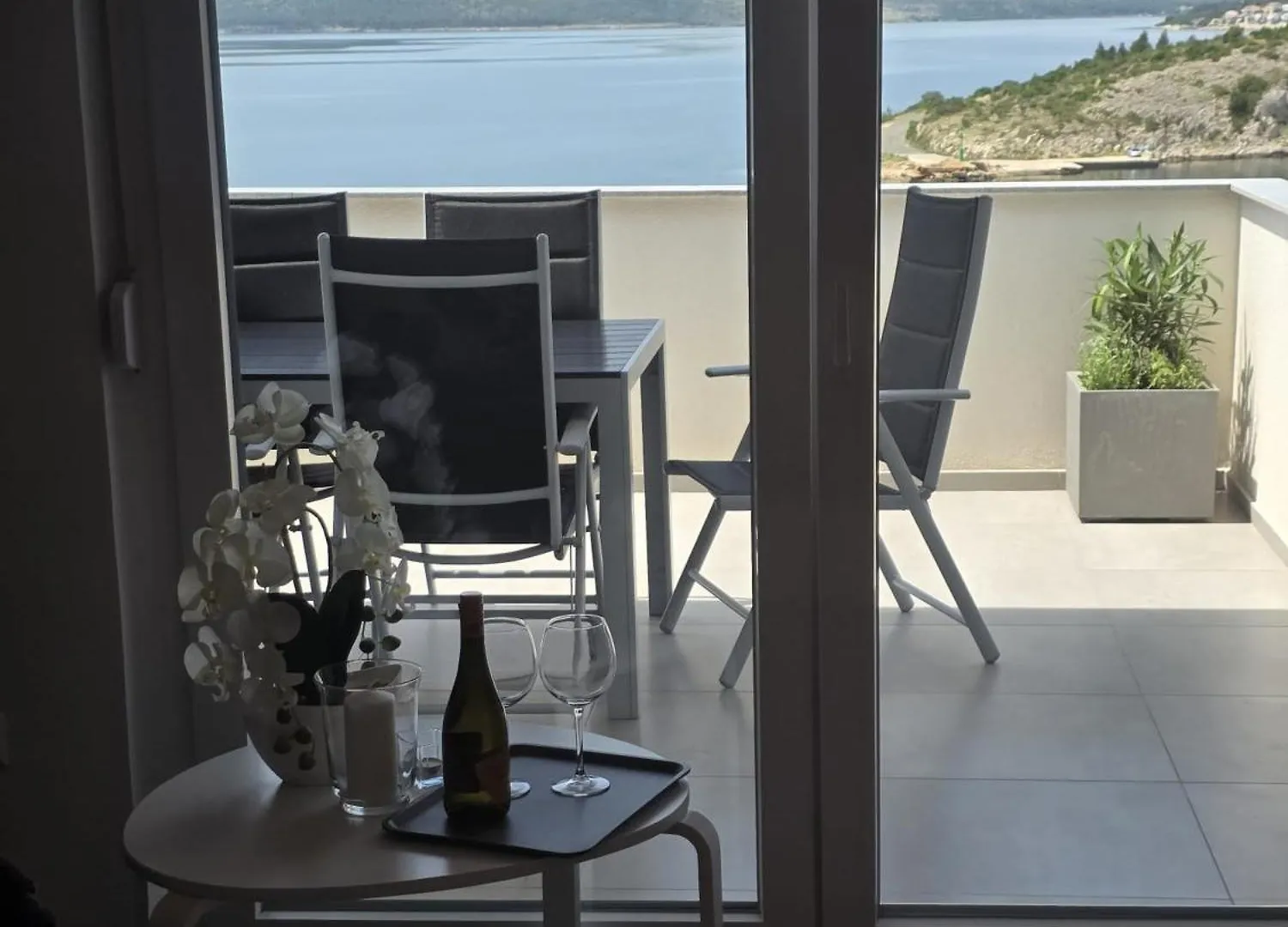 Apartment Monika Maslenica