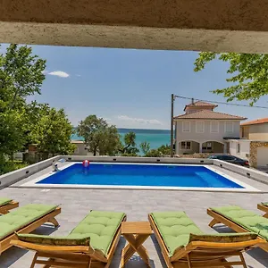 Maja - Srd423 By Interhome Apartment