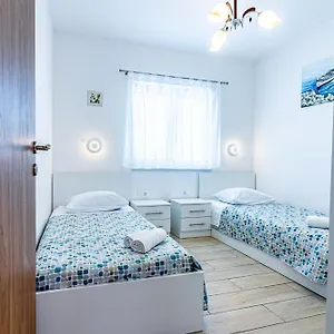 Nina Apartment